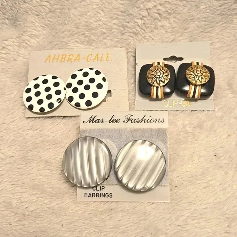 #365 Vintage clip on earrings 3 pair - Picture 1 of 1